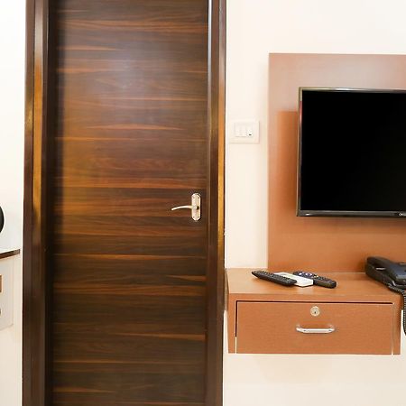 ทรีโบ โฮเต็ล เวิลด์ทรี เบลลาดูร์ Hotel บังกาลอร์ ภายนอก รูปภาพ