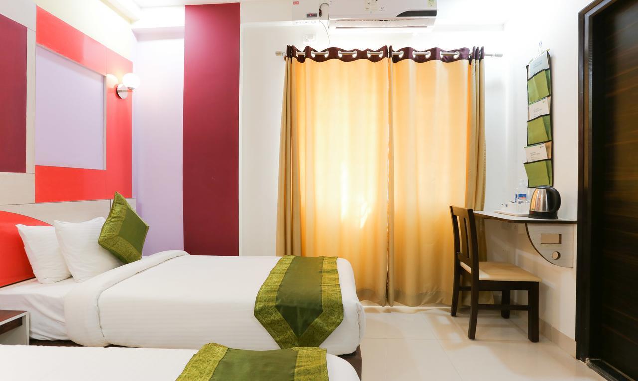 ทรีโบ โฮเต็ล เวิลด์ทรี เบลลาดูร์ Hotel บังกาลอร์ ภายนอก รูปภาพ