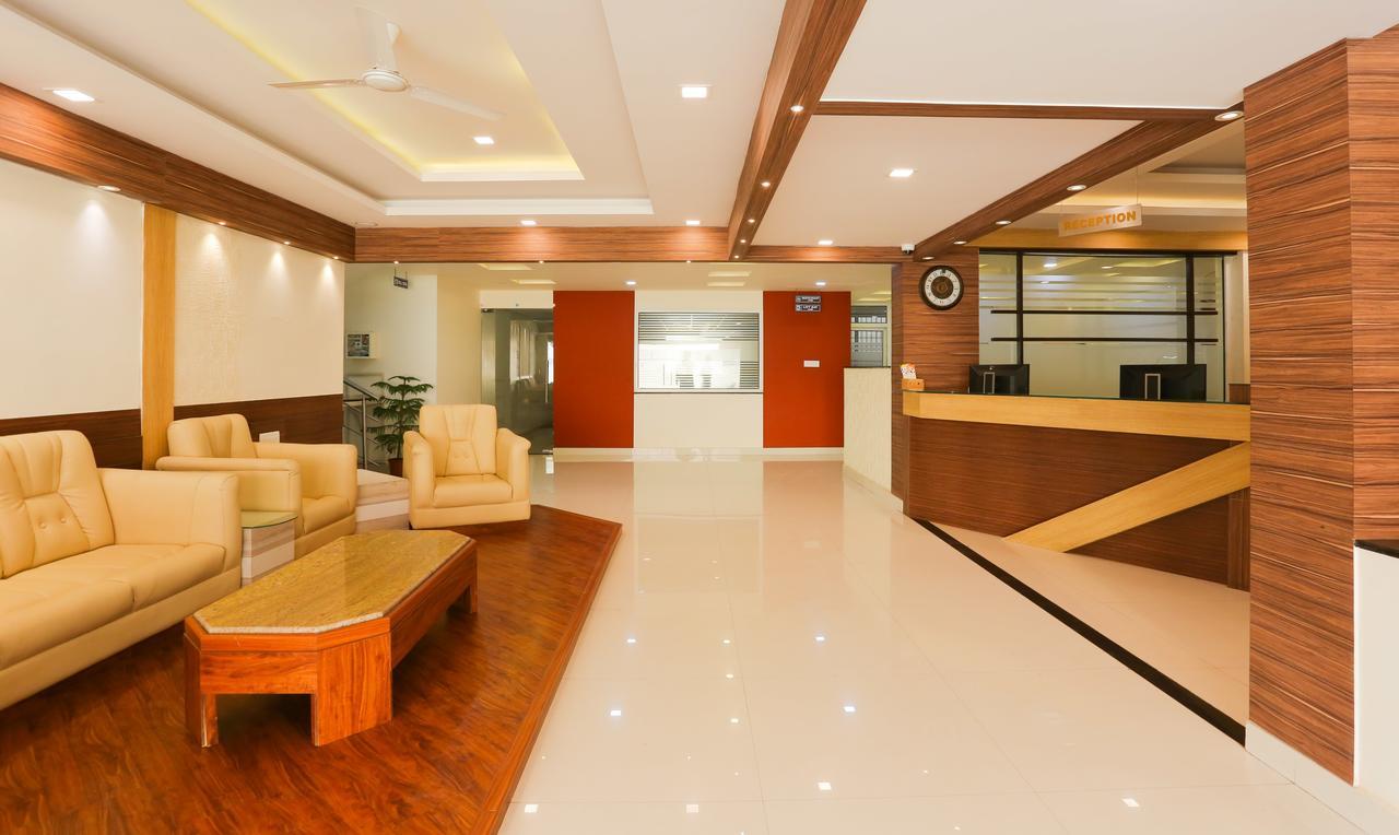 ทรีโบ โฮเต็ล เวิลด์ทรี เบลลาดูร์ Hotel บังกาลอร์ ภายนอก รูปภาพ
